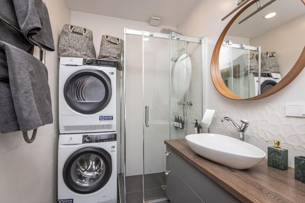 Dzīvoklis Stylish With Terrace By Urban Rent *
